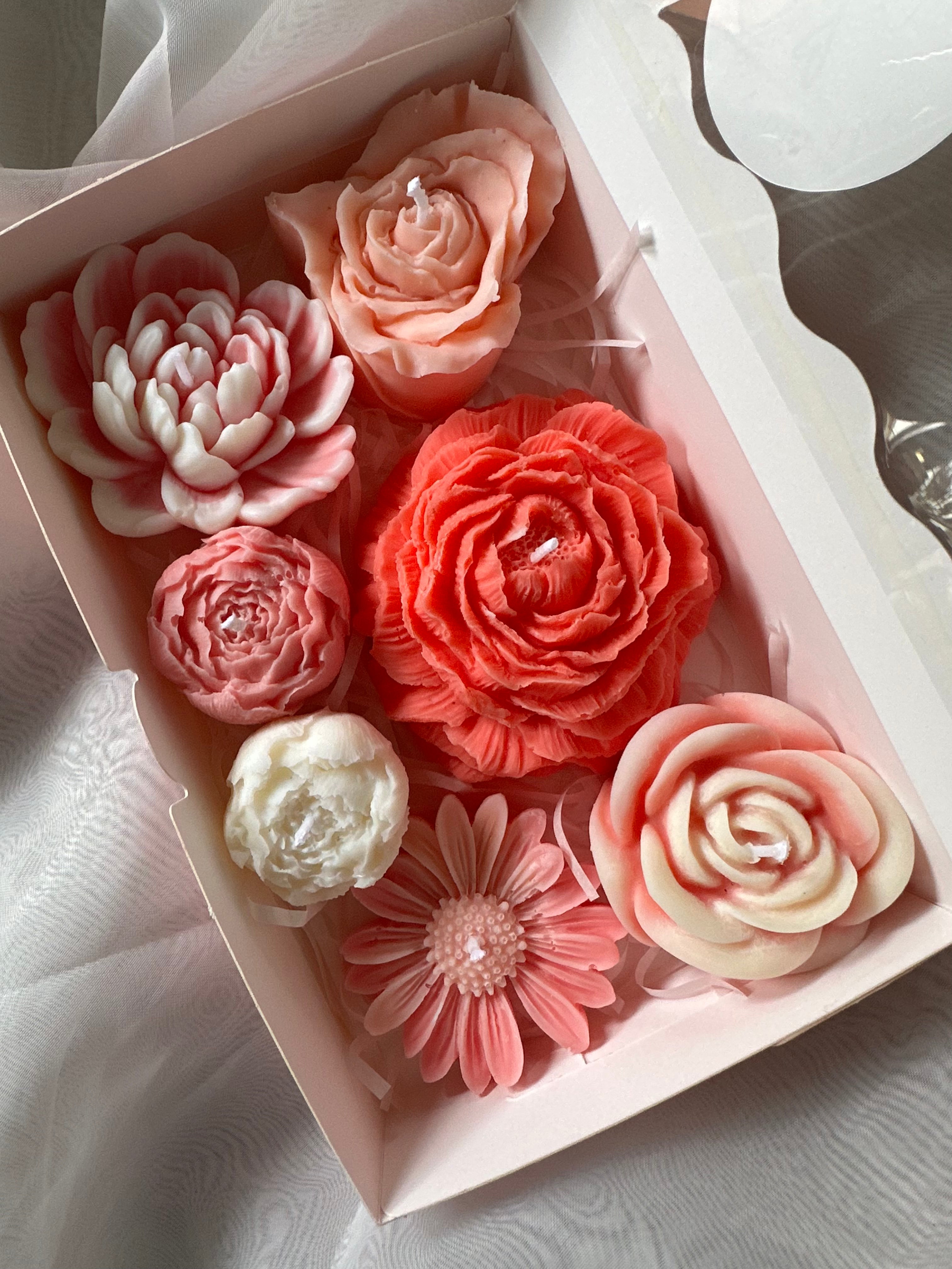 Autumn blooms mix candles box